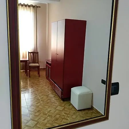 Hotel Gjeli Fier