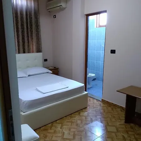 Hotel Gjeli Fier